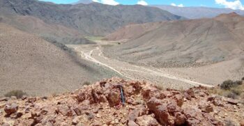 Orestone Mining avanza en proyecto de óxido de oro Francisca en Salta