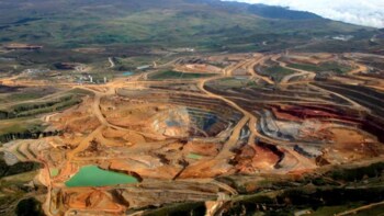 Pan American Silver firma contratos con mineros artesanales en Cajamarca y promueve formalización