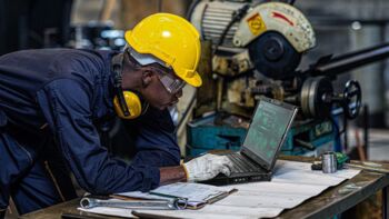 Perú apuesta por plataformas LMS como Moodle para cerrar la brecha digital en minería