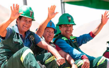 Perú acelera la formalización minera: Meta de 25,000 mineros para 2025