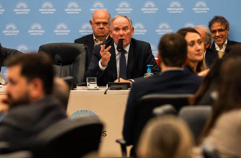 Ley de Glaciares: el oficialismo consigue dictamen y el debate pasa al recinto con respaldo de provincias mineras